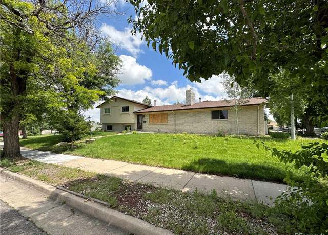 Property at 346 S Troy St, Aurora, CO 80012, 4 beds, 3 baths