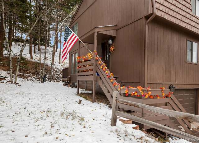 Property at 560 Manor Ct, Woodland Park, CO 80863, 2 beds, 2 baths