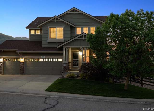 Property at 10448 Kicking Horse Dr, Littleton, CO 80125, 6 beds, 4 baths
