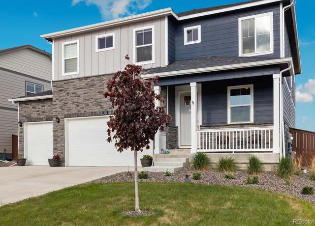 Property at 353 Raven Ln, Johnstown, CO 80534, 4 beds, 3 baths