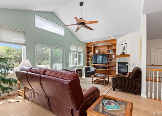 Property at 1901 S Union Pl, Lakewood, CO 80228, 4 beds, 3 baths