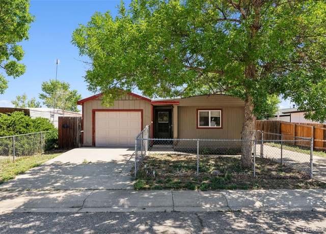 Property at 1044 Macdavidson Cir, Dacono, CO 80514, 2 beds, 1 bath