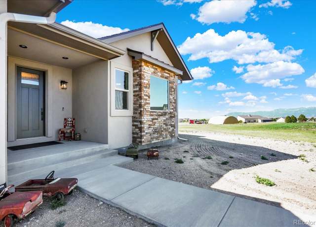 Property at 7871 Bannockburn Trl, Colorado Springs, CO 80908, 4 beds, 6 baths