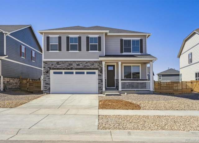 Property at 27574 E Byers Ave, Aurora, CO 80018, 4 beds, 3 baths