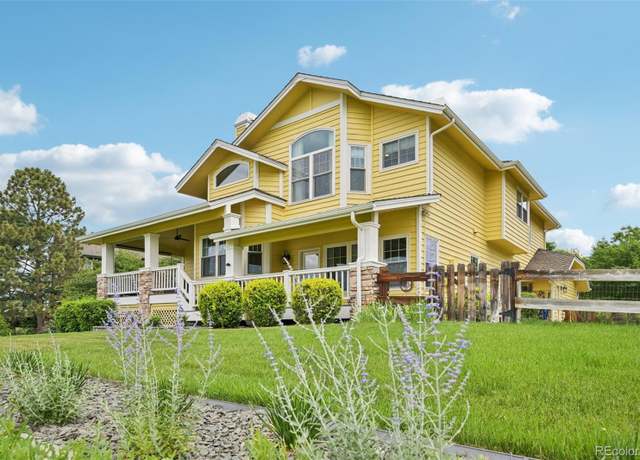 Property at 9385 Prairie View Dr, Highlands Ranch, CO 80126, 4 beds, 3 baths