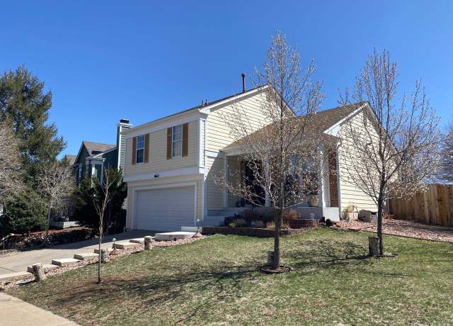Property at 2822 S Genoa St, Aurora, CO 80013, 3 beds, 2 baths