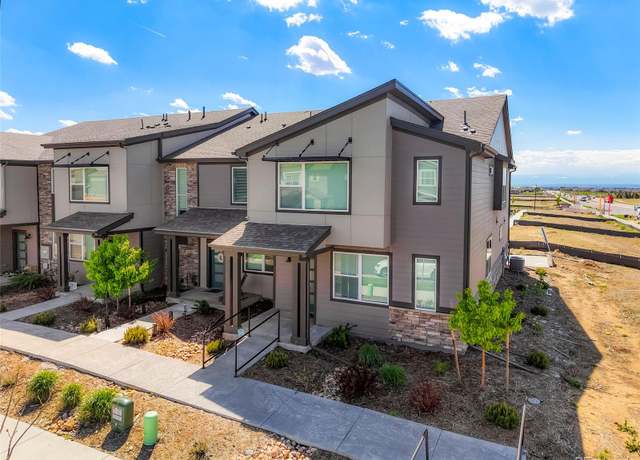 Property at 6393 N Malaya St, Aurora, CO 80019, 3 beds, 3 baths