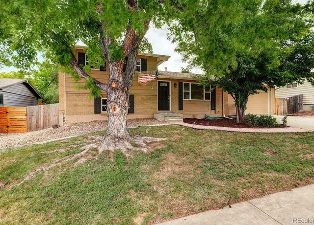Property at 6640 S Dexter St, Centennial, CO 80121, 3 beds, 2 baths