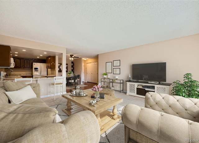 Property at 13961 E Marina Dr #205, Aurora, CO 80014, 2 beds, 2 baths