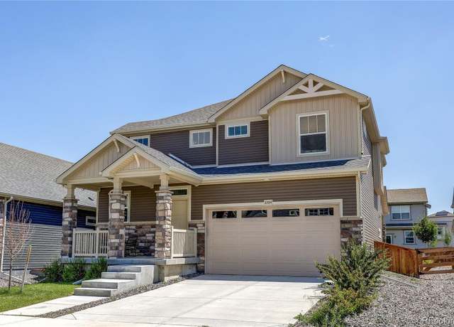 Property at 10914 Mobile St, Commerce City, CO 80022, 3 beds, 3 baths