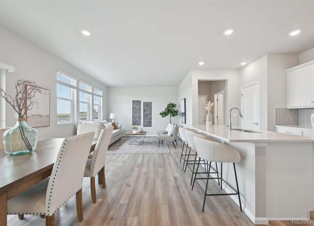 Property at 21091 E 63rd Dr, Aurora, CO 80019, 4 beds, 3 baths