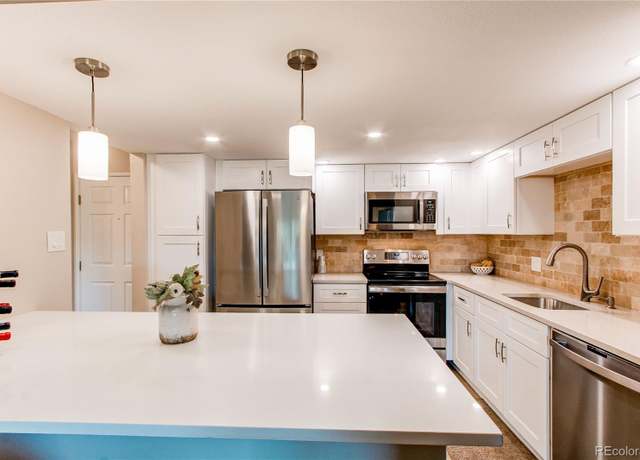 Property at 13961 E Marina Dr #414, Aurora, CO 80014, 2 beds, 2 baths