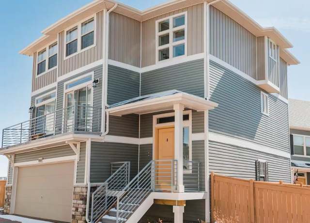 Property at 10022 Yampa Ct, Commerce City, CO 80022, 3 beds, 3 baths