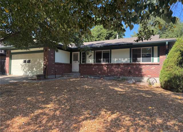 Property at 2553 S Pagosa Ct, Aurora, CO 80013, 4 beds, 3 baths