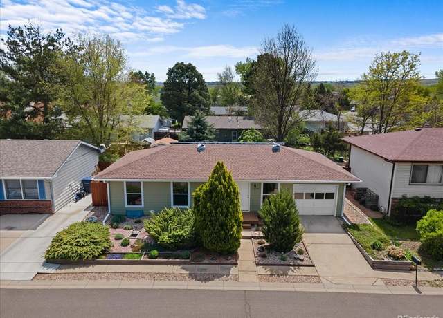 Property at 1650 Bedivere Cir, Lafayette, CO 80026, 4 beds, 2 baths