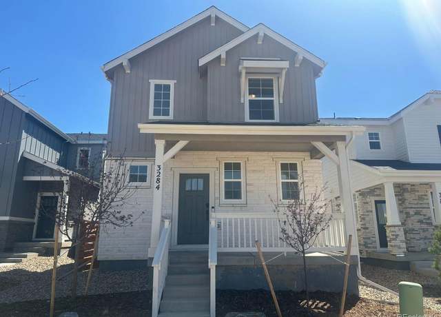 Property at 3284 N Catawba Way, Aurora, CO 80019, 4 beds, 3 baths