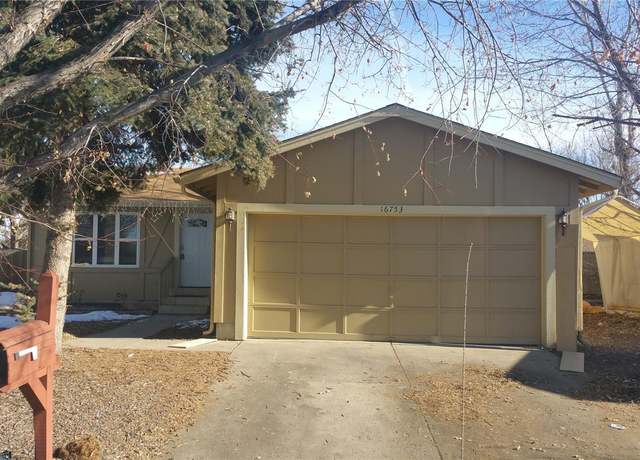 Property at 16753 E Ithaca Pl, Aurora, CO 80013, 3 beds, 2 baths
