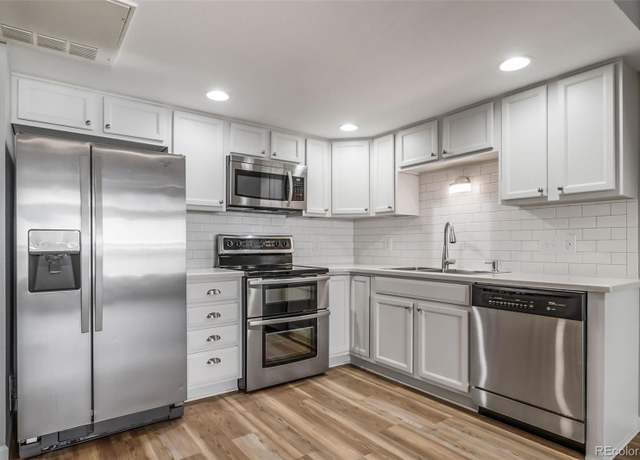 Property at 1697 S Cole St Unit B5, Lakewood, CO 80228, 2 beds, 3 baths