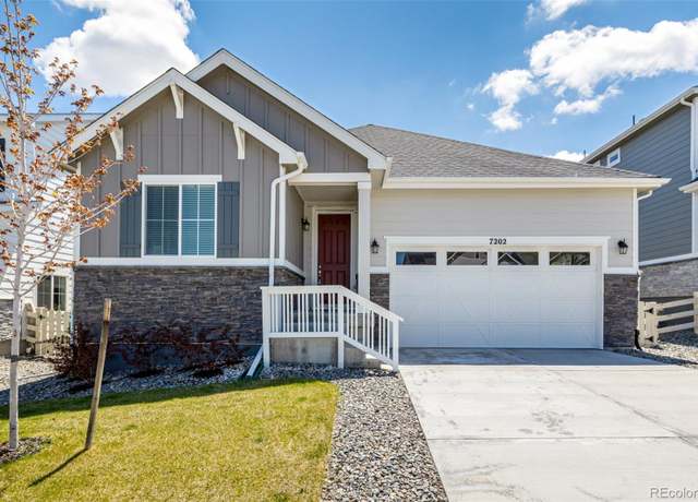 Property at 7202 S Valleyhead Ct, Aurora, CO 80016, 5 beds, 3 baths