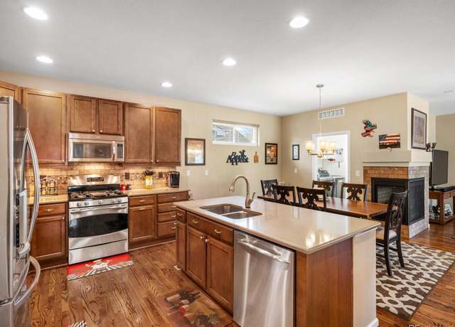 Property at 569 Jackson St, Lafayette, CO 80026, 3 beds, 2 baths