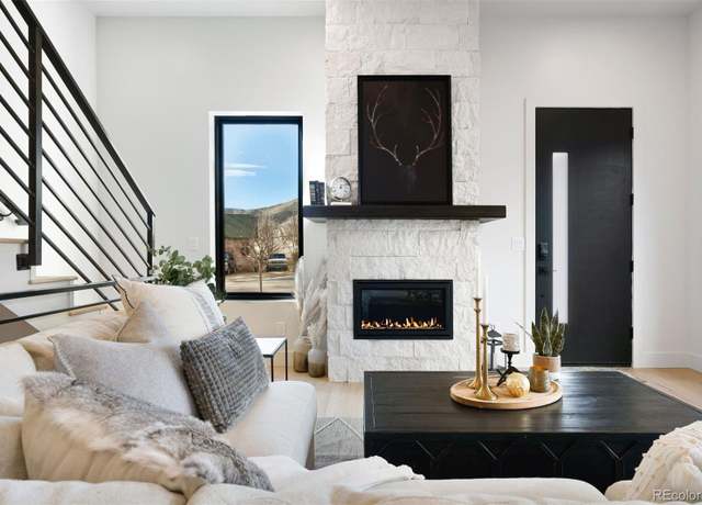 Property at 19 Washington Ave, Golden, CO 80403, 4 beds, 4 baths