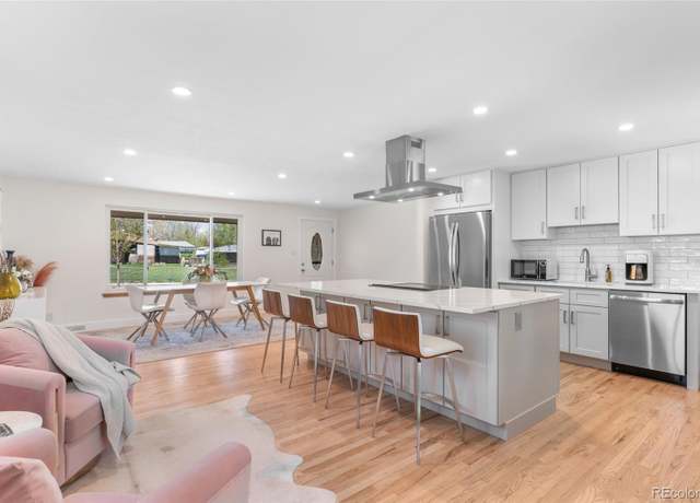 Property at 1568 S Dudley Ct, Lakewood, CO 80232, 3 beds, 2 baths