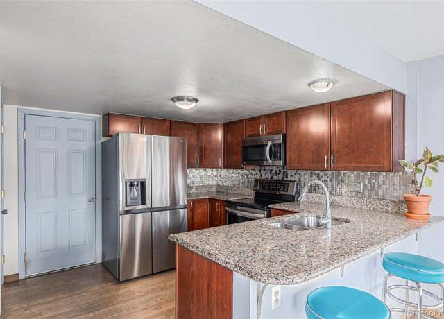 Property at 18699 E Colorado Dr, Aurora, CO 80017, 4 beds, 4 baths