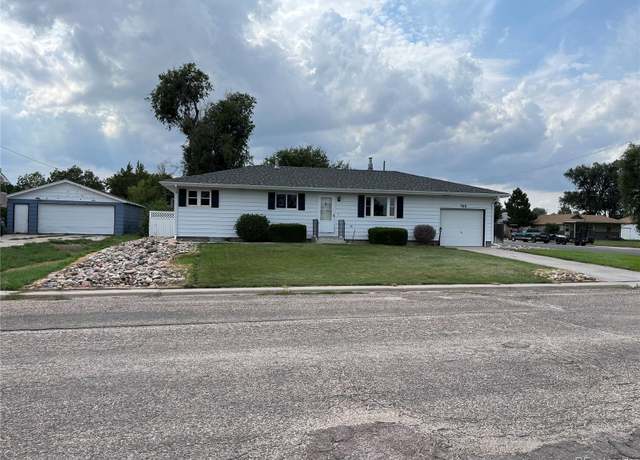 Property at 785 H Ave, Limon, CO 80828, 4 beds, 2 baths