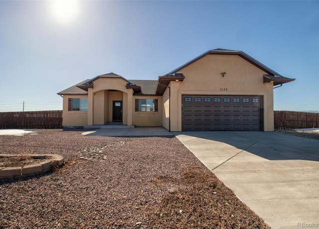 Property at 1152 E Desert Cove Dr, Pueblo, CO 81007, 3 beds, 3 baths