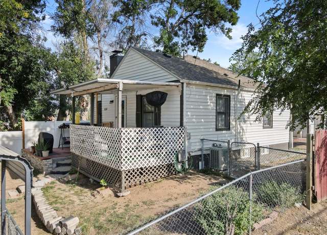 Property at 614 17th St, Greeley, CO 80631, 4 beds, 2 baths
