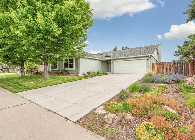 Property at 9431 W Jewell Pl, Lakewood, CO 80227, 3 beds, 4 baths