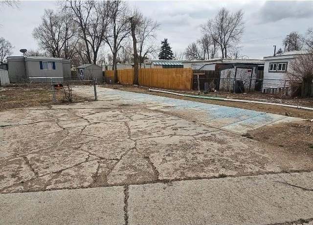 Property at 8 Taos Cir, Fountain, CO 80817