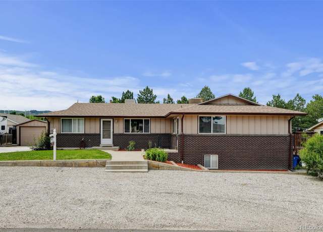 Property at 753 Gardenia St, Golden, CO 80401, 6 beds, 4 baths