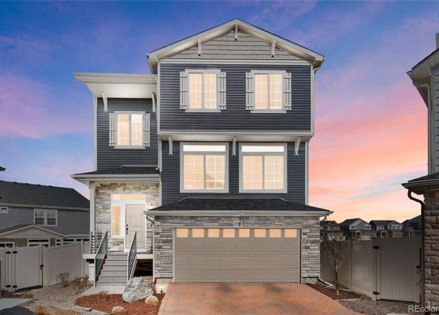 Property at 21925 E 44th Pl, Aurora, CO 80019, 3 beds, 3 baths