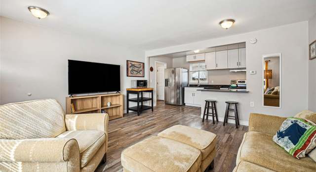 Photo of 1734 Kingston St, Aurora, CO 80010