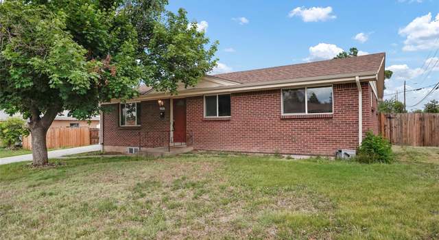 Property at 6698 S Wellington Ct, Centennial, CO 80121, 5 beds, 2 baths