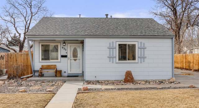 Photo of 935 Newark St, Aurora, CO 80010