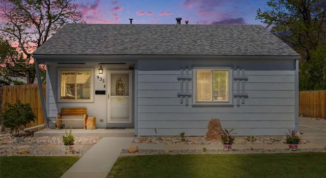 Photo of 935 Newark St, Aurora, CO 80010