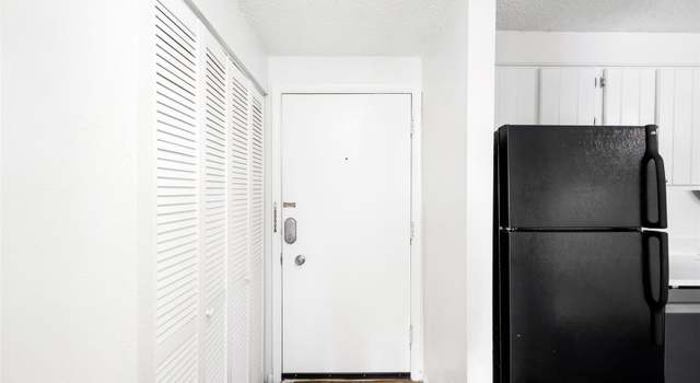 Photo of 1008 N Corona St #204, Denver, CO 80218