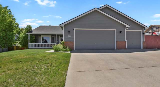Photo of 1912 Sherwood Ln, Johnstown, CO 80534