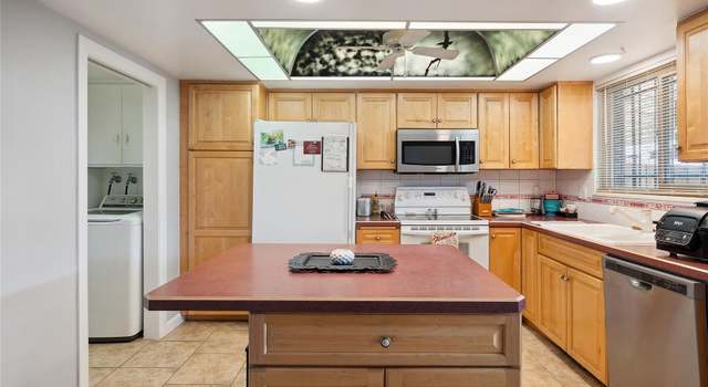 Photo of 9019 E Oxford Dr, Denver, CO 80237