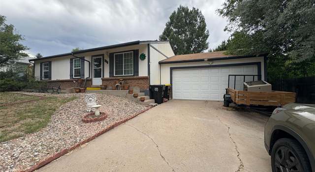 Photo of 995 Oakwood Dr, Castle Rock, CO 80104