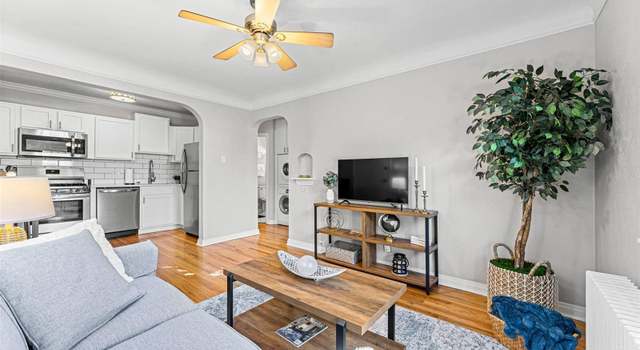 Photo of 1419 Ivy St, Denver, CO 80220