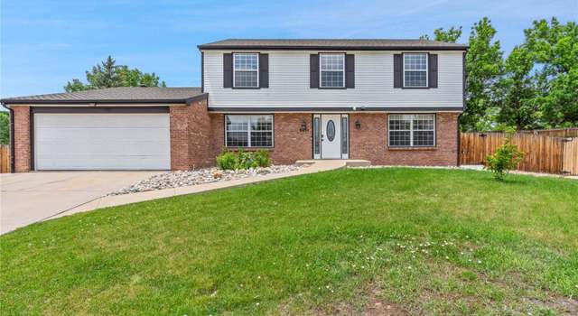 Property at 9451 W Hialeah Pl, Littleton, CO 80123, 5 beds, 4 baths