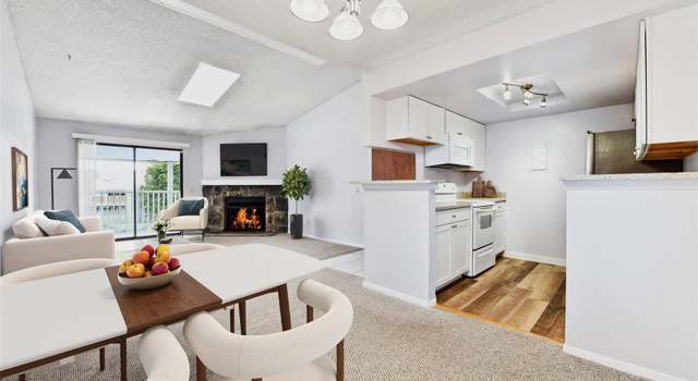 Photo of 910 S Walden St #201, Aurora, CO 80017