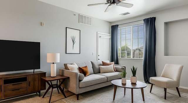 Photo of 2672 S Cathay Way #304, Aurora, CO 80013