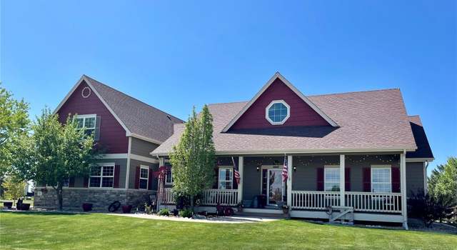 Photo of 690 Antelope Dr, Bennett, CO 80102