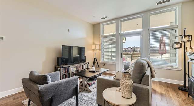 Photo of 7220 W Bonfils Ln #206, Lakewood, CO 80226