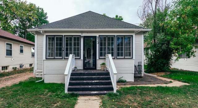 Photo of 813 Walnut St, Windsor, CO 80550