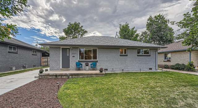 Photo of 2221 Newark St, Aurora, CO 80010